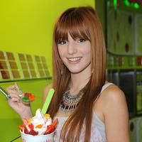 Bella Thorne hosts the Grand Opening of YoBlendz | Picture 66680